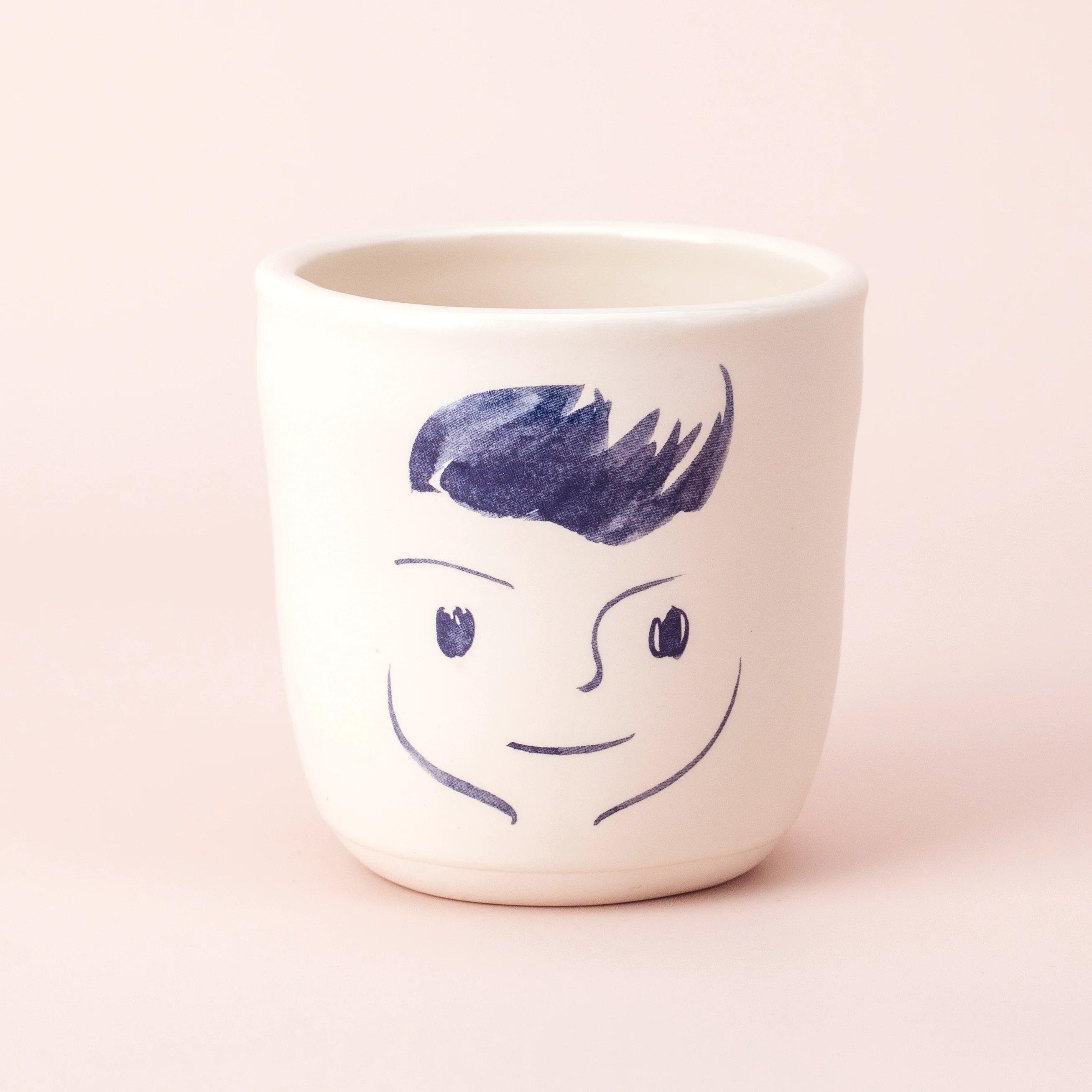 Brut Cake 100 Smiling Mugs Summer 8.5cm