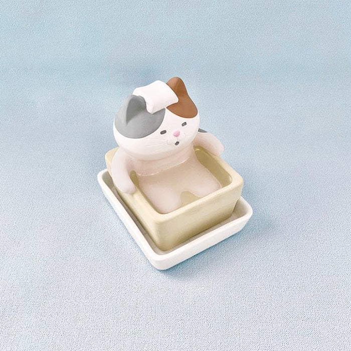 Decole Bath Mascot Humidifier - Calico Cat - Image 6
