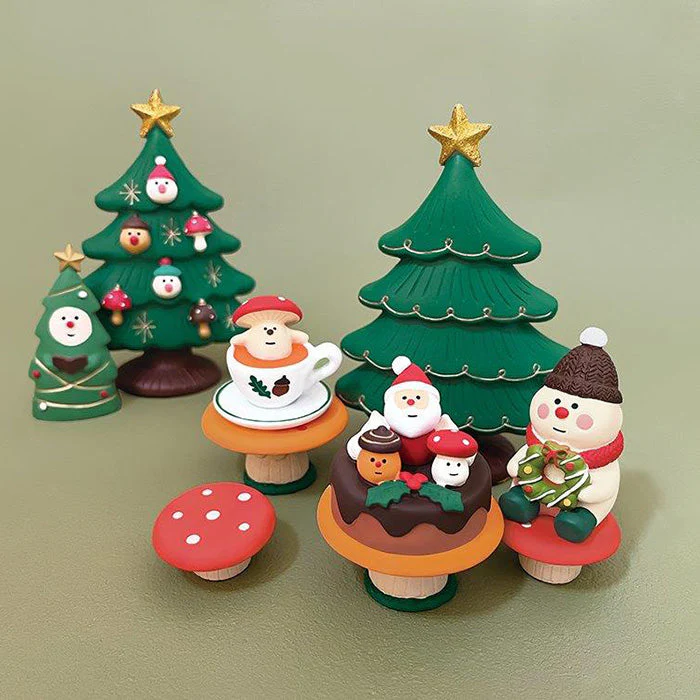 Decole Concombre Figurine - Christmas in Mushroom Forest - Forest Christmas Cake - Image 2