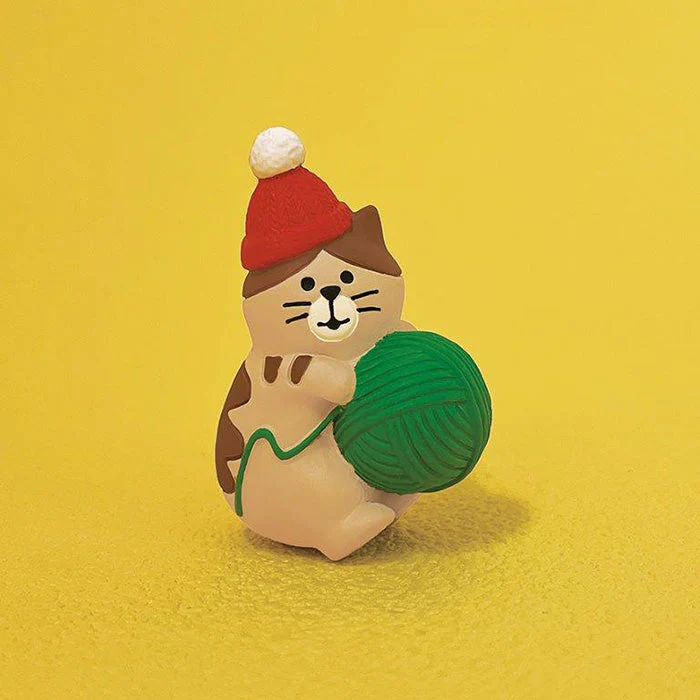 Decole Concombre Figurine - Christmas in Mushroom Forest - Naughty Kitten Yarn - Image 3