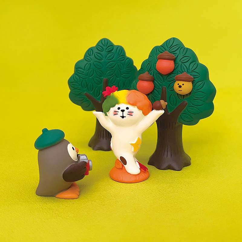 Decole Concombre Figurine - Mushroom Forest - Dancing Cat - Image 2