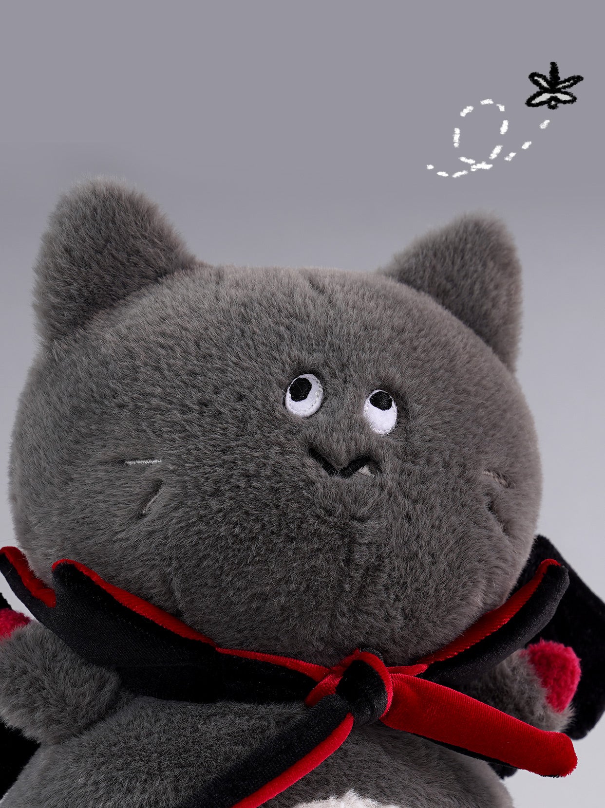 Glee Beanx – Chubby Series Plush - Docula the Little Vampire 22cm - Image 4