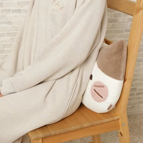 Hapins Blushing Lucky Cat Calio Cat Cushion - Image 3