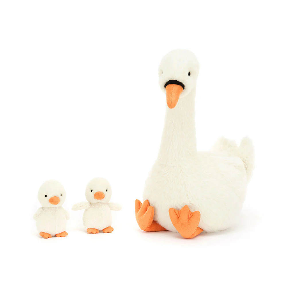 Jellycat Featherful Swan 39cm - Image 5
