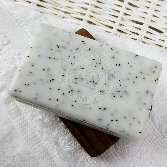 Kew Lemongrass & Lme Soap Bar (240g) - Image 3