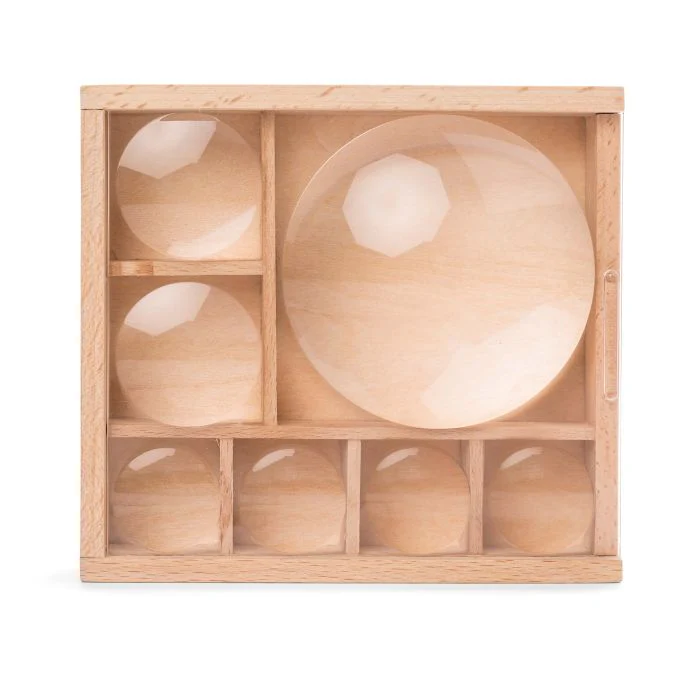 Kikkerland Great Outdoors - Bug Box Wood 11.7x10.8x3.5cm - Image 4