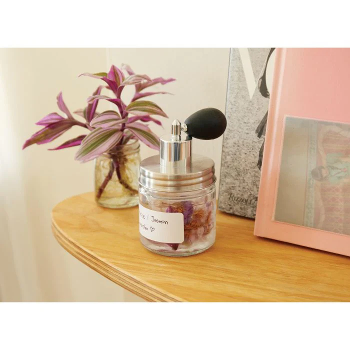 Kikkerland Great Outdoors Make Your Own Perfume Silver 13x8x8cm - Image 3