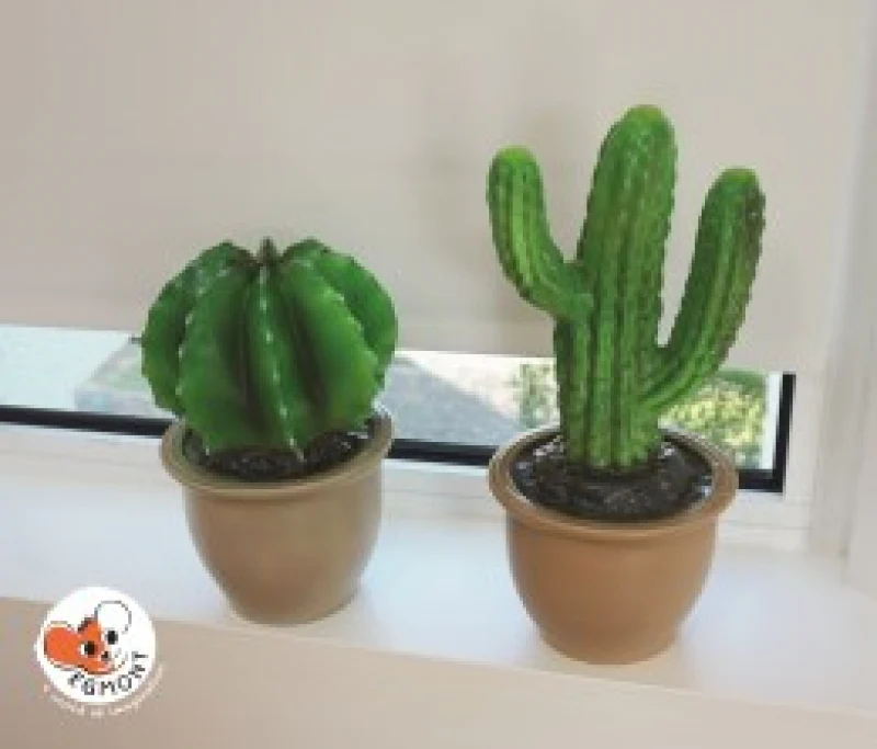 Knox & Floyd Heico Lamp – Cactus in Flower Pot - Image 2