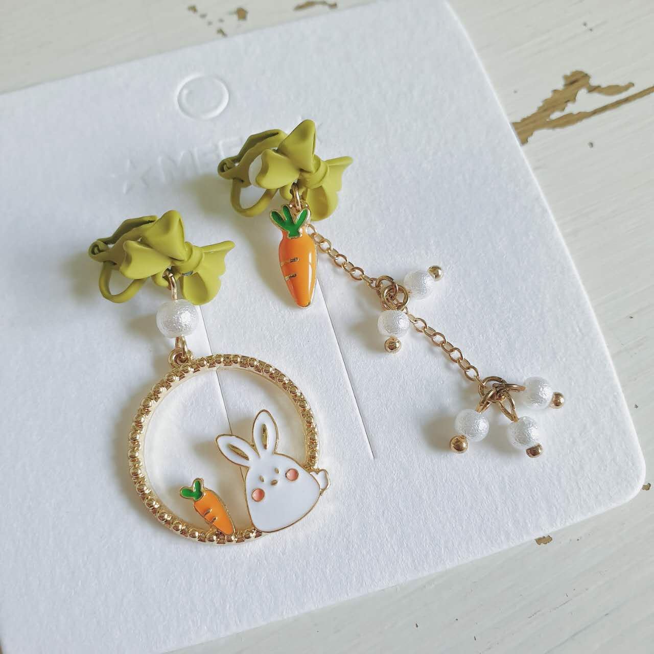 Luninana Clip-on Earrings - Easter Bunny with Carrot Earrings YBY044 - Image 2