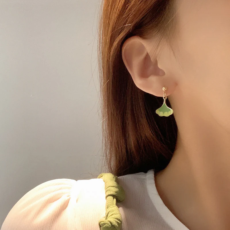 Luninana Clip-on Earrings - Ginkgo Leaf Earrings YBY081 - Image 3