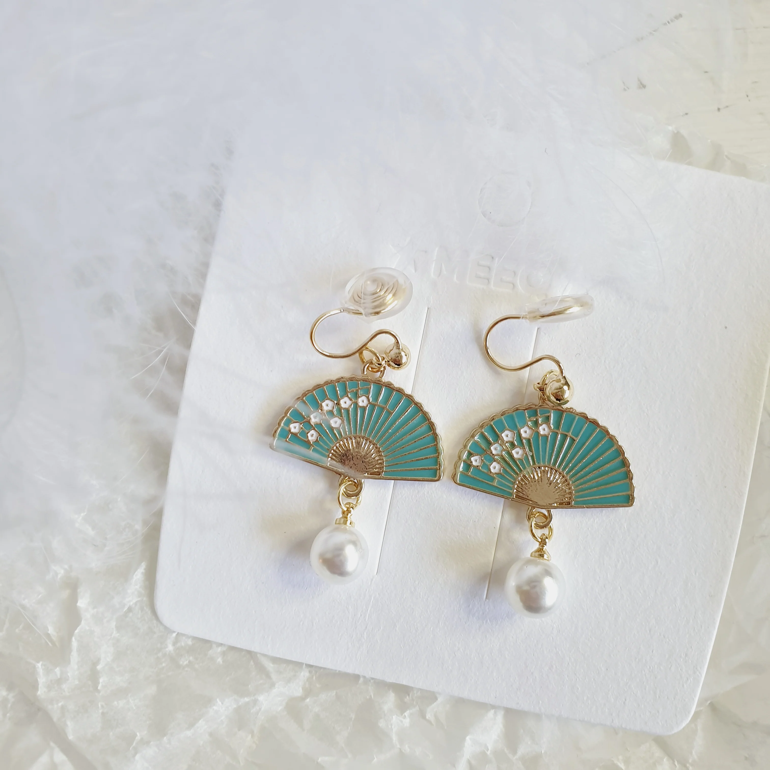 Luninana Clip-on Earrings - Oriental Blossom Fan Earrings LL023 - Image 5