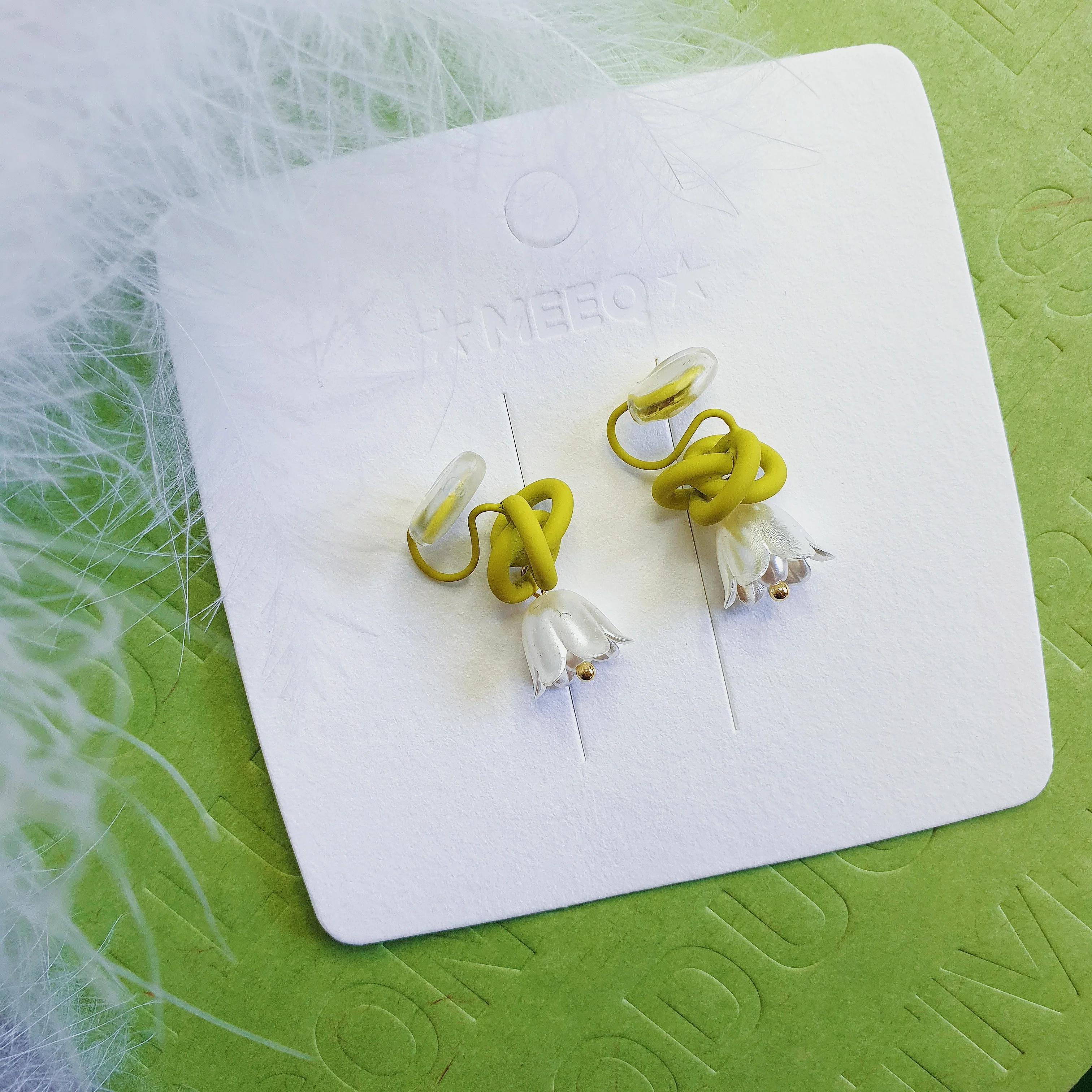 Luninana Clip-on Earrings -  White Bluebell with Light Green Knot Earrings LL021 - Image 4