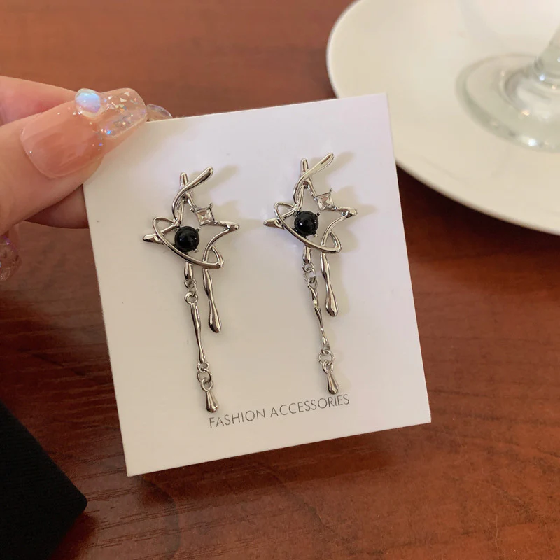 Luninana Earrings - Butterfly Shaped Black Pearl Earrings YBY080