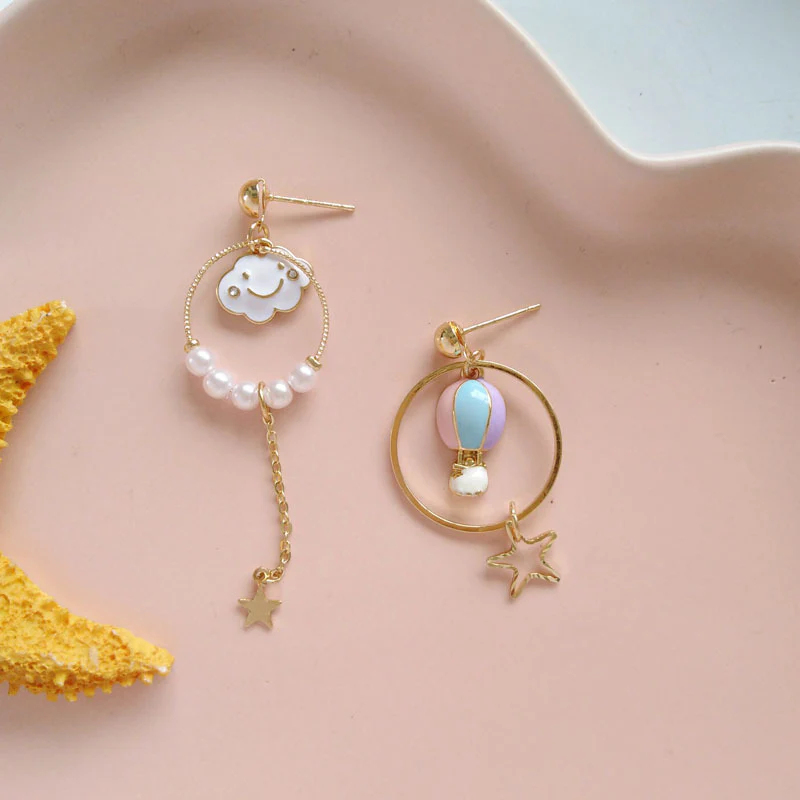 Luninana Earrings - Hot Air Balloon Pearl Earrings YBY009