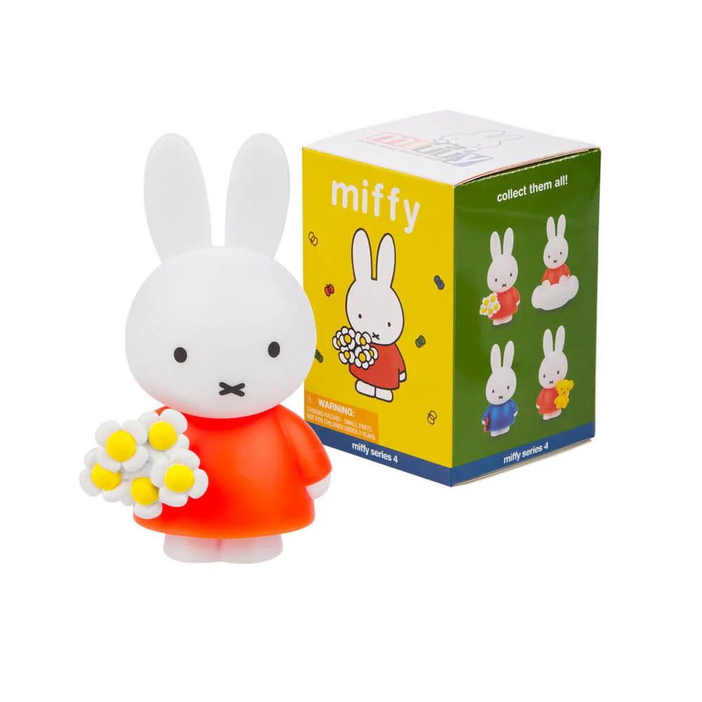 Miffy Blind Box: Classic Vinyl Figurine - Image 3
