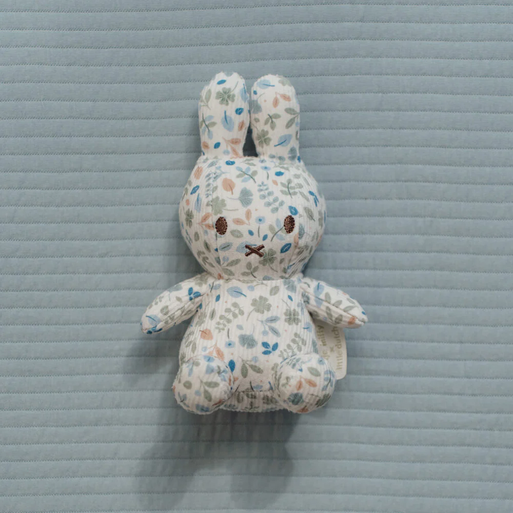 Miffy & Friends Miffy Lucky Leaves All Over Print Mini 15cm - Image 3