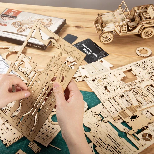 Robotime 3D DIY Wooden Puzzle Mechanical Gear Army Field Car MC701 - Image 2