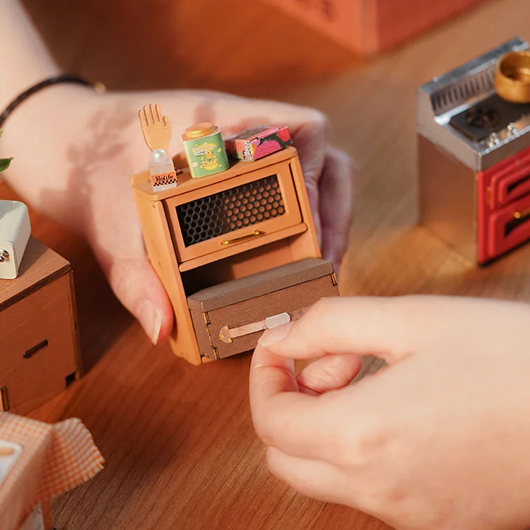 Robotime DIY Mini House Homey/Cozy Kitchen - Image 4