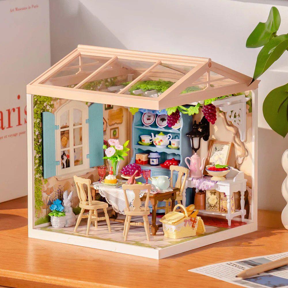Robotime Rolife Midsummer Dream Yard Super Creator Miniature House DW025 - Image 3