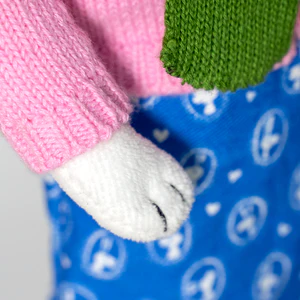 Ruby Red Shoes Doll - 40cm - Image 4