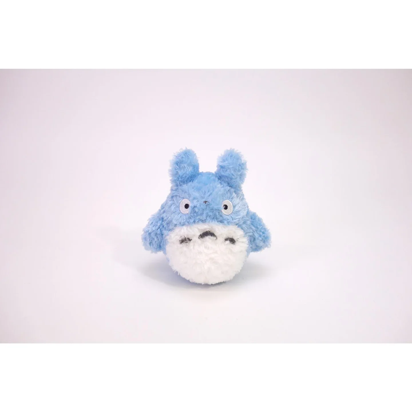 Studio Ghibli Plush: My Neighbor Totoro - Fluffy Medium Totoro (S) - Image 5