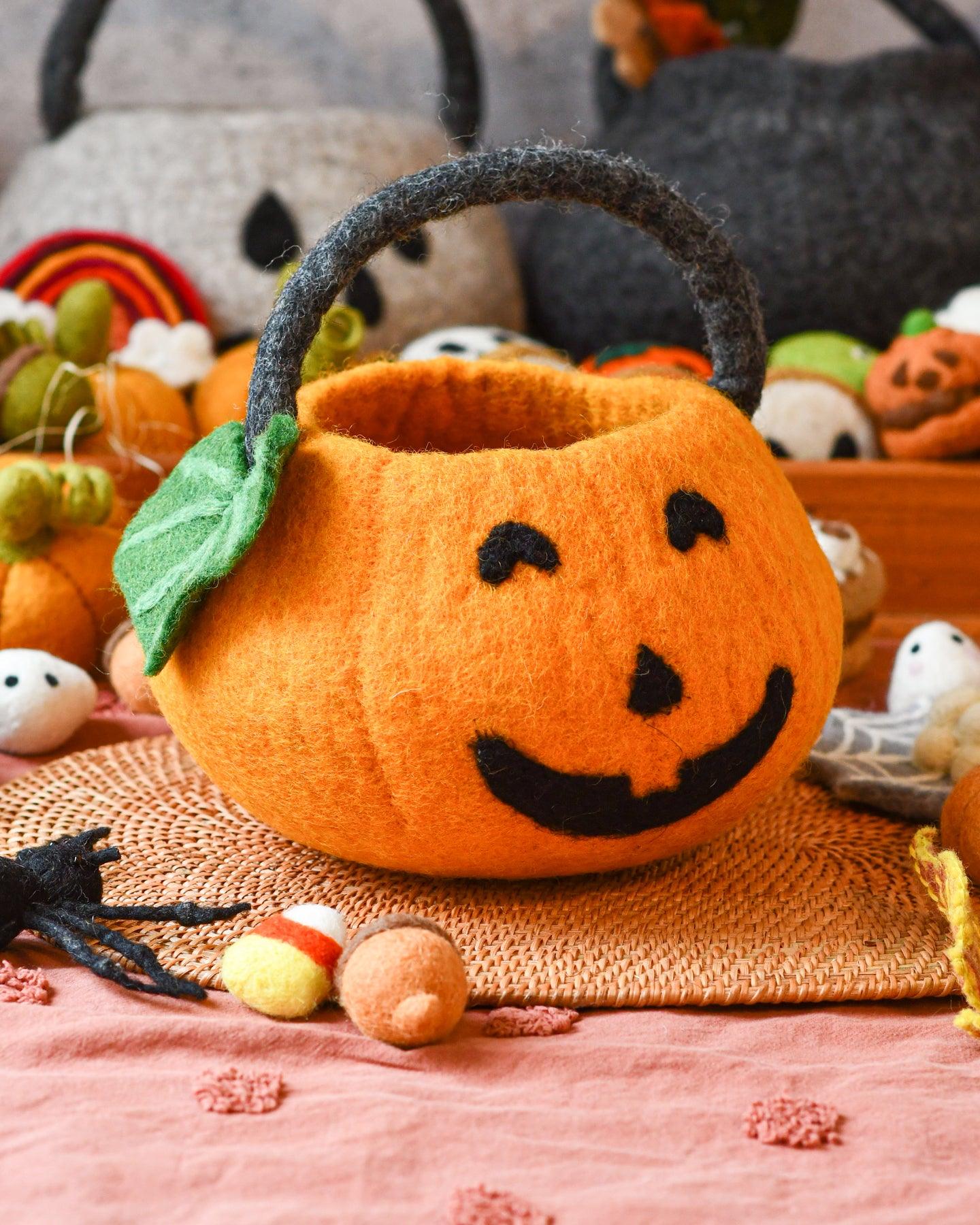 Tara Treasures - Felt Jack O'Lantern Pumpkin Bag - Image 3