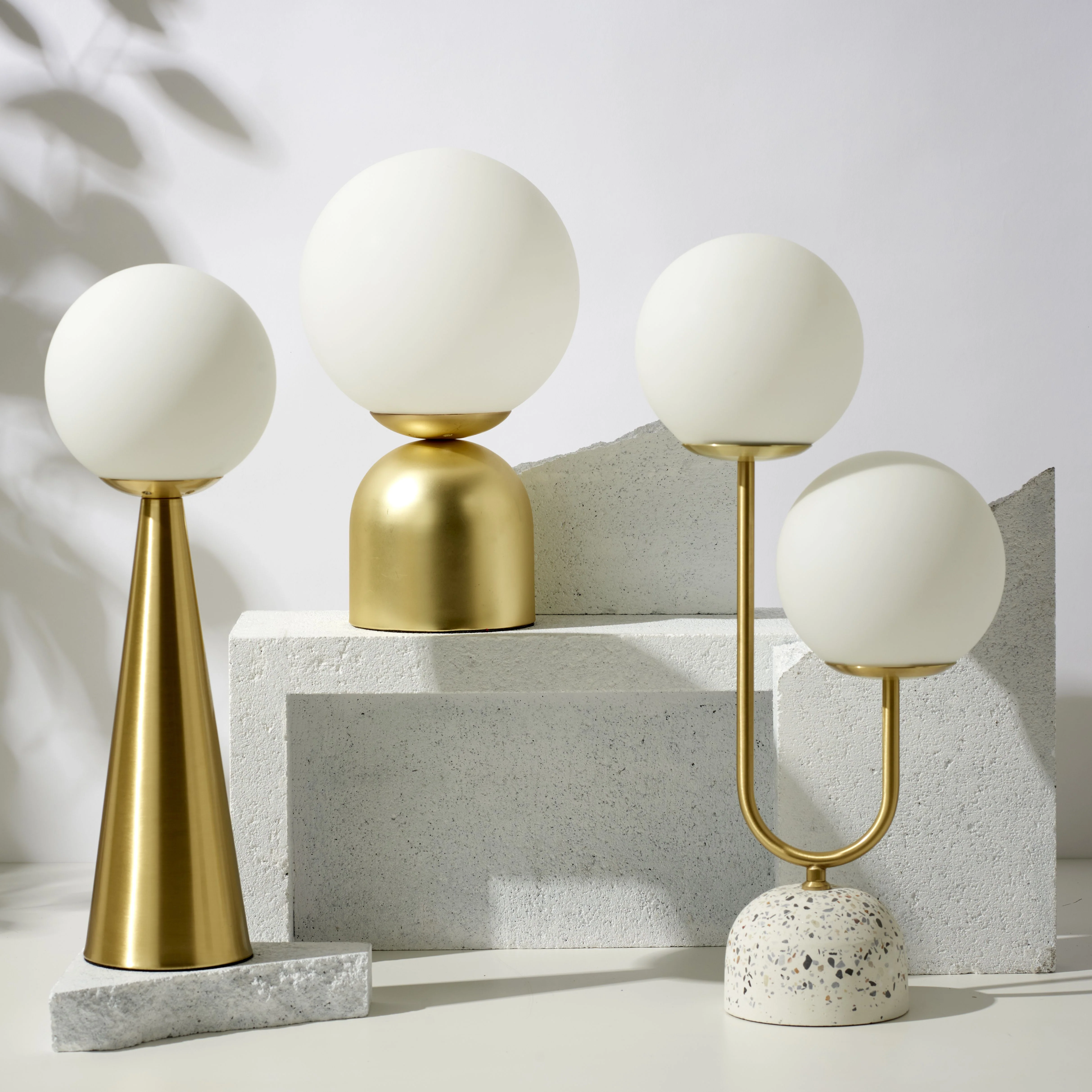 AMALFI TIVOLI TABLE LAMP WHITE/GOLD 20X12X52CM - Image 3