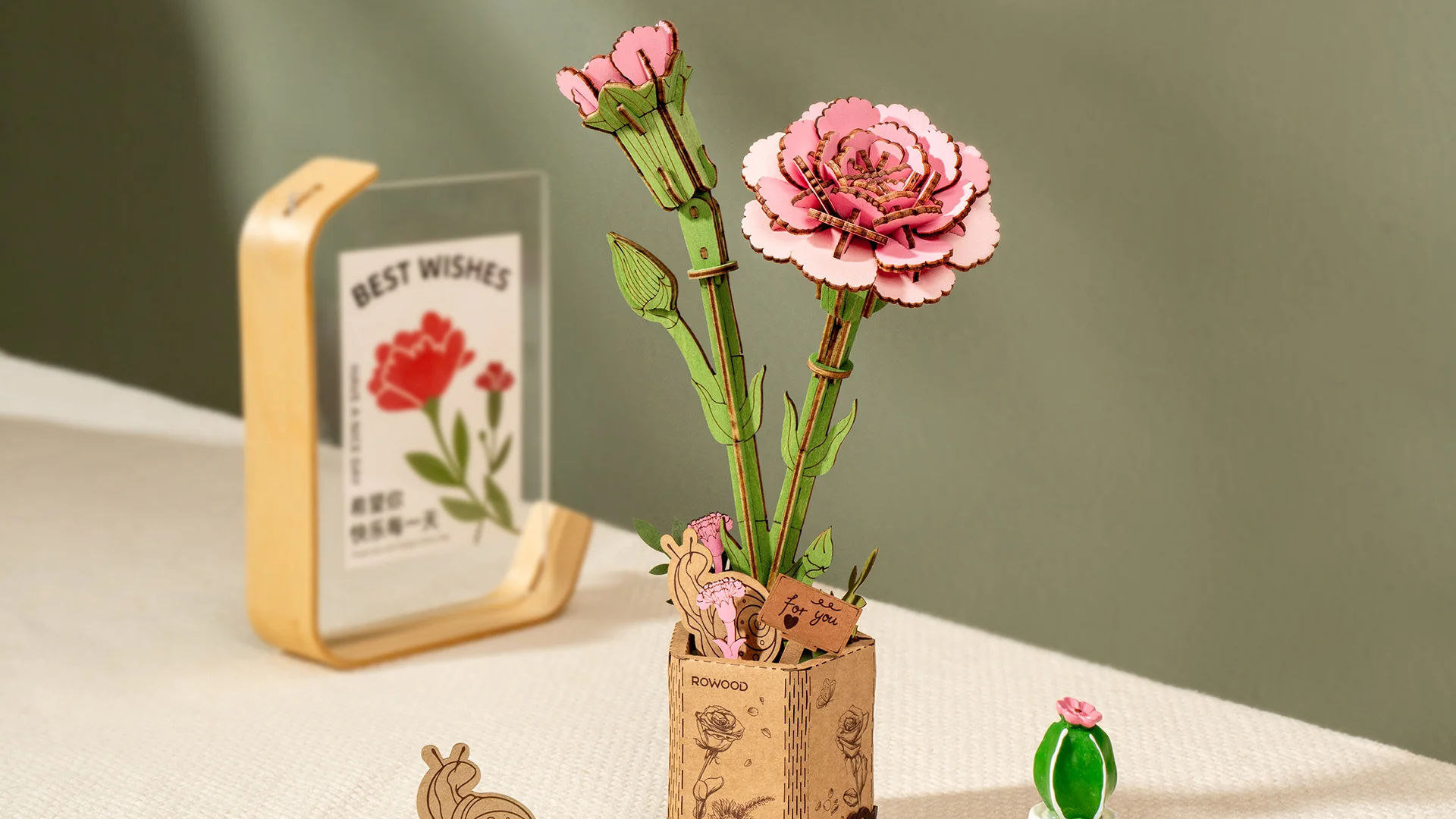 Robotime Rowood Bloom Pink Carnation - Image 3